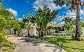 Westmoreland Estate — Exterior