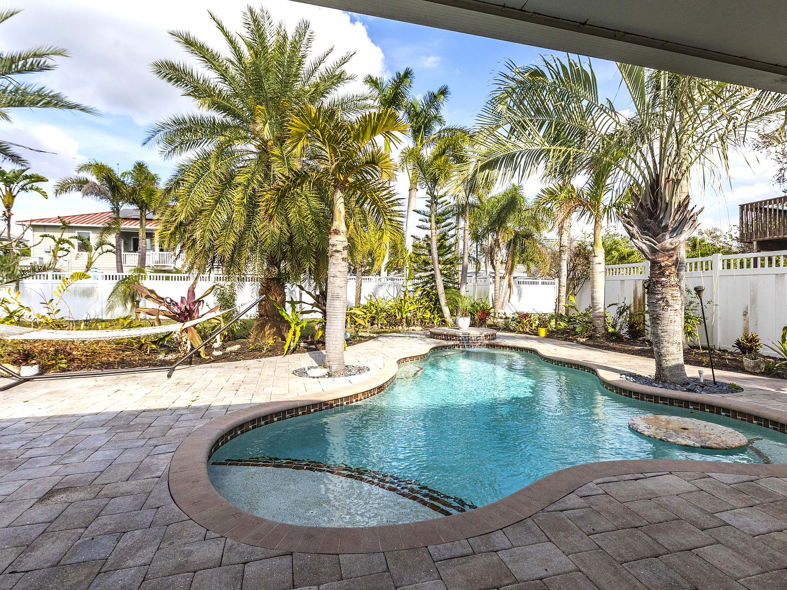 Westmoreland Estate — Backyard pool