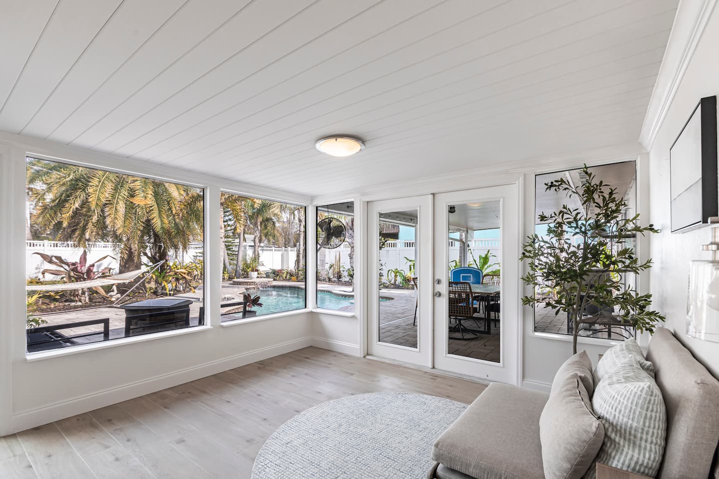 Westmoreland Estate — Sunroom